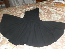 Robe HABILLEE DECOLLETEE FETES