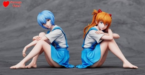 Lot deux figurines - lot,