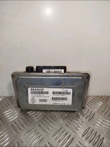 Calculateur moteur renault - calculateur,