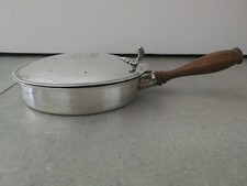 Poële poëlon à couvercle