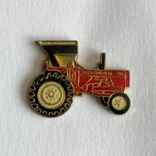 54 - Pin's TRACTEUR TRACTOR AGRICOLE ALLIS CHALMERS
