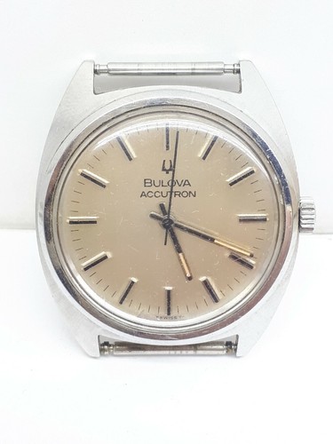 Montre vintage bulova accutron - montre,