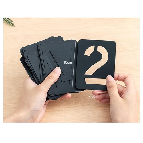 42x pochoirs lettres - de,