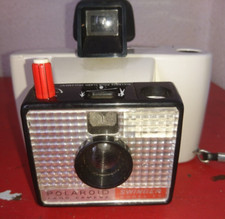 ANCIEN APPAREIL PHOTO POLAROID