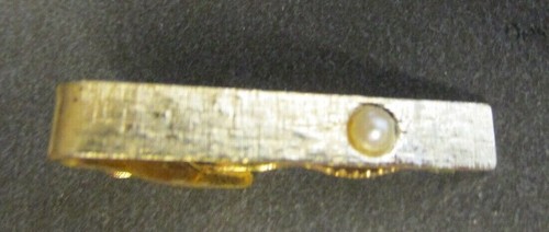 Beautiful vintage tie clip bar - tie,