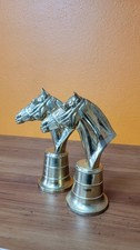 Paire de têtes de chevaux