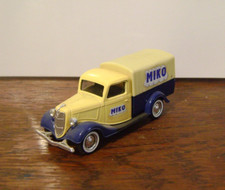 Voiture miniature 1/43 - Solido - Ford V8 Commerciale - Miko 1936