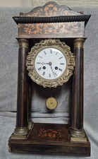 Horloge Pendule  Portique