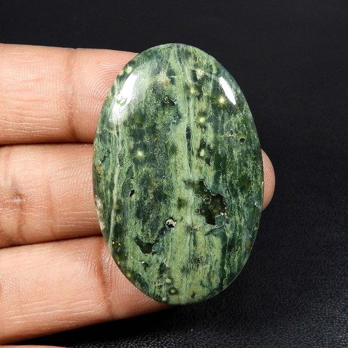 Pierre précieuse cabochon