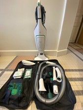 Aspirateur Vorwek Kobold VK200 et Brosse EB 400 + Accessoires multi-usages
