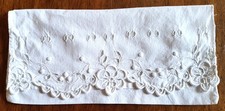 LINGE ANCIEN - RANGE SERVIETTE en coton brodé
