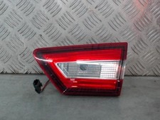 Feu arriere secondaire droit