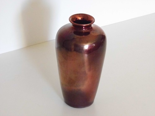 Vase ceramique lustree fond - vase, a
