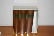 Livre Pléiade  NRF 3 volumes
