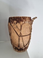 Musical instruments African drum Vintage Tambour africain Instrument de musique 