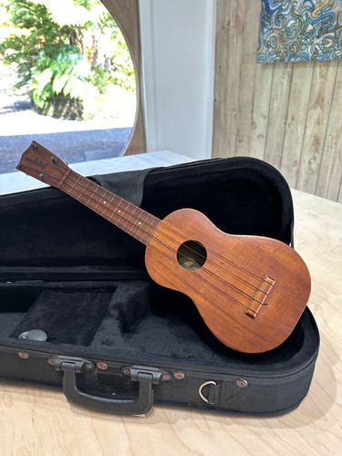 Kamaka soprano ukulele gold - ,