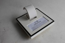 CHANEL Présentoir pour montre J12 Moonphase (42390)