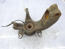 Fusee avant gauche RENAULT