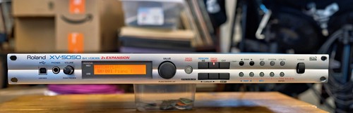 Roland 5050 voice synth - xv-5050,