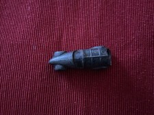 taille crayon ancien UNI FRANCE. Voiture