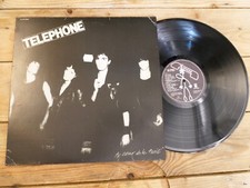 TELEPHONE AU COEUR DE LA NUIT