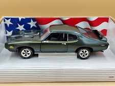 1/18 Pontiac GTO Judge Vert 1969 ERTL ref: 7328