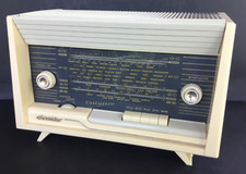 Poste radio TSF Schneider, modèle Calypso, coloris ivoire, année 1958.