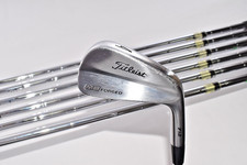 7 pièces Titleist MB 712