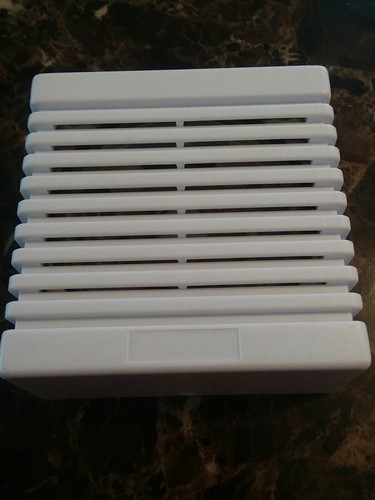Flush mount wall speakers