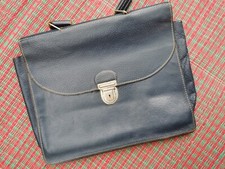 Serviette vintage en cuir bleu marine Grain Pecari