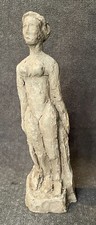 "Femme debout" : statuette en terre cuite patinée c 1960