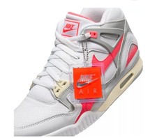 NIKE AIR TECH CHALLENGE 2