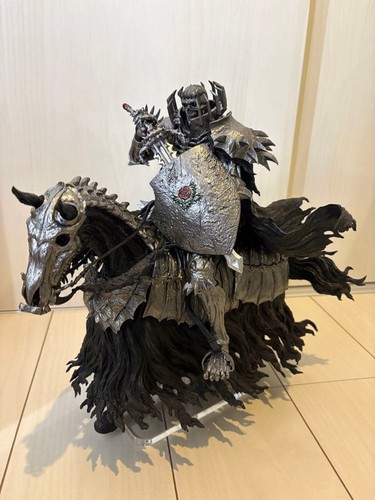 Figurine berserk skull knight - figurine,