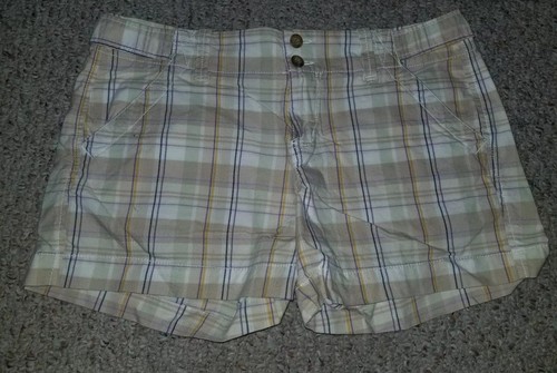 Preowned old navy plaid - preowned,
