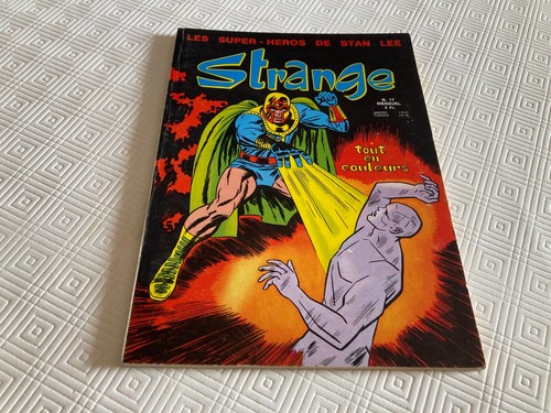 Strange comme - n°17, lug)