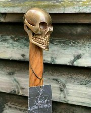 Canne De Marche En Bois Avec Poignée En Tête De Crâne En Laiton Vintage