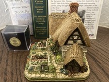 Lilliput Lane Cabbage Patch Corner 2005 2006 Club Membership Symbol Badge Box