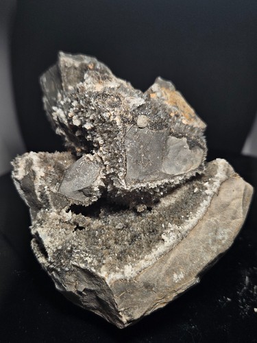 Septaria black calcite - septaria(black,