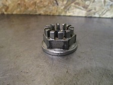 Ecrou d'axe de roue arrière Honda NTV 650 REVERE RC33 NTV650