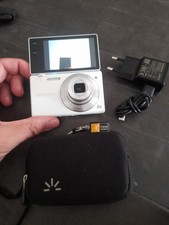 Samsung MV800 Flip-out Vlog