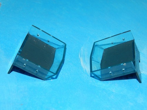 Ref 2525 deux - 2525, vitrages