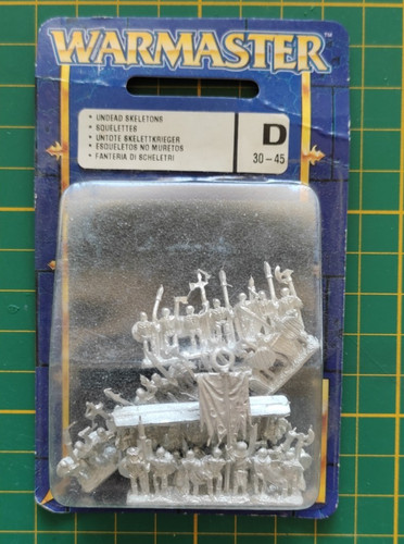 Warmaster 10mm squelettes - warmaster,