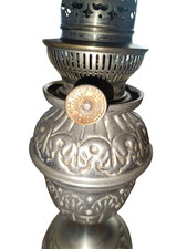 Ancienne lampe pétrole régule ou étain SGDG A COLLET