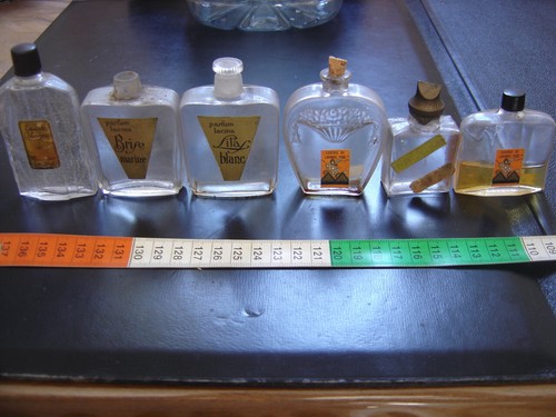 Lot ancien flacon bouteille - lot,