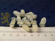 10 agrafes de fixation des protecteurs d'ailes Peugeot 205 GTI CTI Rallye