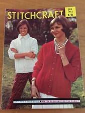 Ancien magazine de couture. janvier 1962