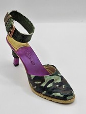 Just The Right Shoe Enlisted