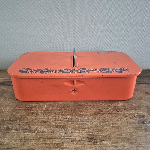 Ancienne boite cirage - ancienne,