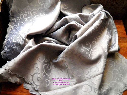 Nappe damasse polyester - nappe,