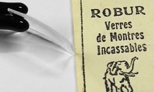 VERRE MONTRE   BASE PLATE CINTRE 2 COTES 23 X 16 mm ROBUR ACRYLIQUE